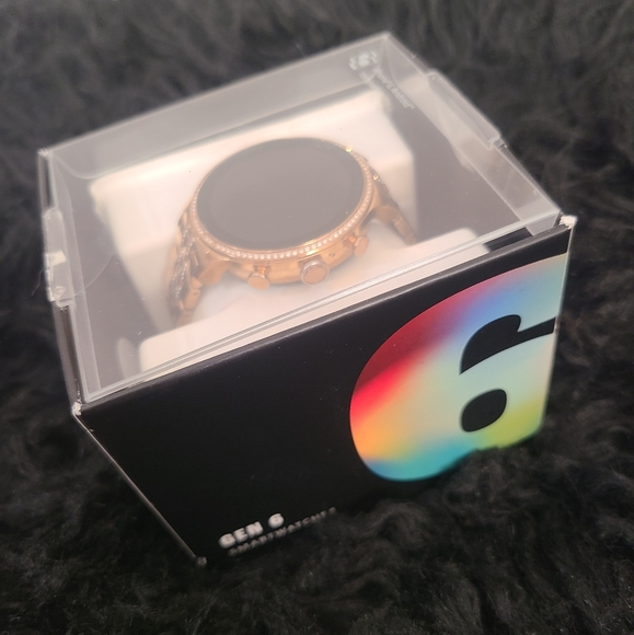 Fossil Gen 6 42mm Rose gold smartwatch - Picture 8 of 8